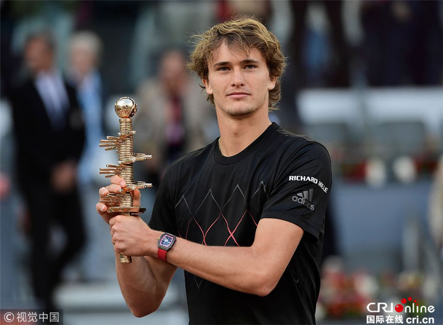 曾凡博归队 曾凡博归队